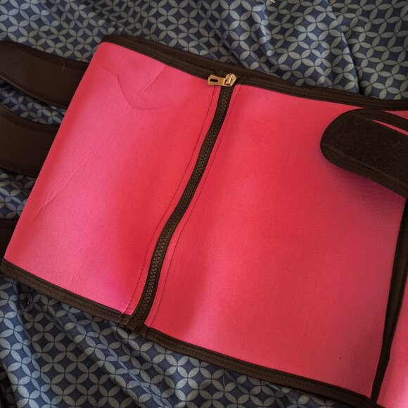 pink back brace or corset XXL - Picture 3 of 9